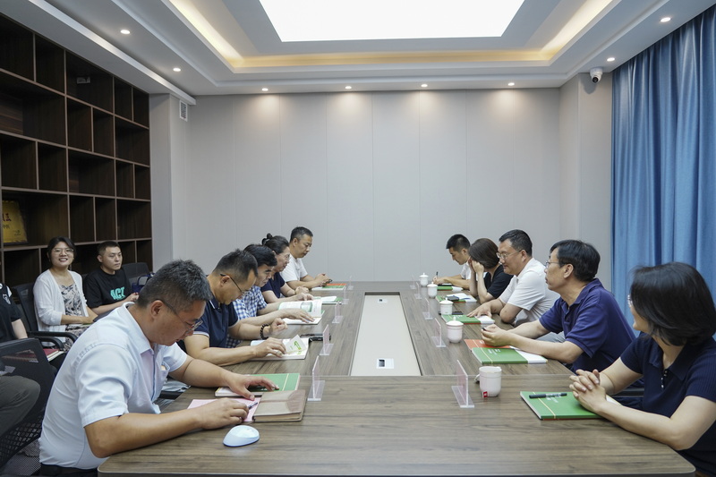 热烈欢迎中国医药科技出版社领导一行莅临指导工作
